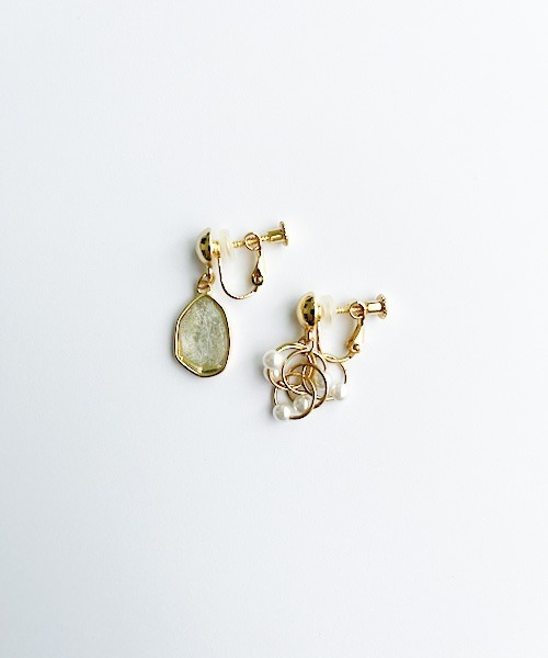 お見舞い イヤリング ビジュー パールイヤリング