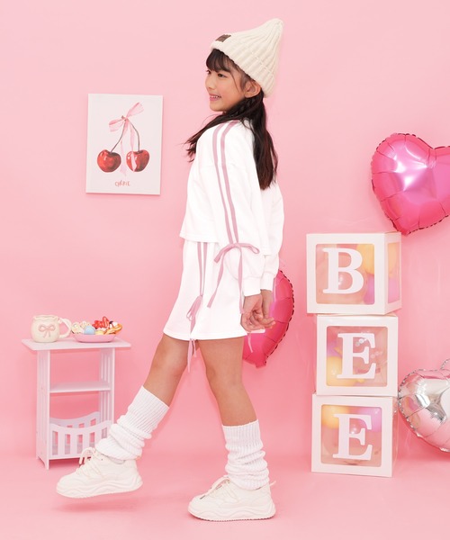 ※ひらり 【新品】うさと　子供服セットアップ　バック付き Bee des Bee セットアップ トレーナー＆スカート セットアップ キッズ