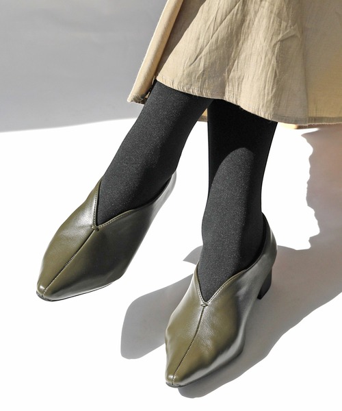 RiiiKa（リーカ） パンプス 「RiiiKa/リーカ」Vカットスクエアトゥ