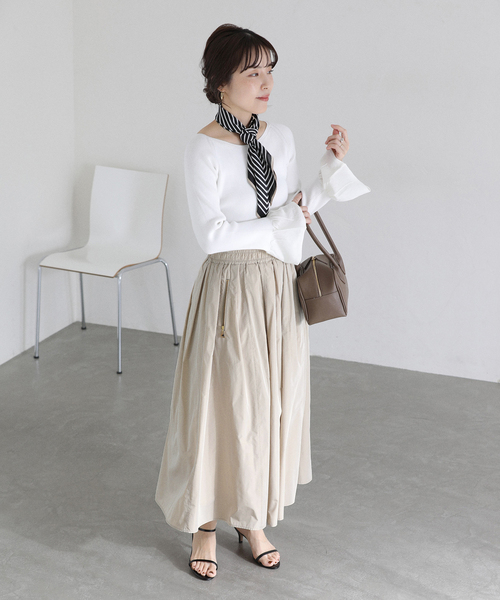 GO TO HOLLYWOOD 新品タグ付　ゴールドプリーツスカート　02 La TOTALITE（ラ トータリテ） ロング スカート 「洗える」タフタ