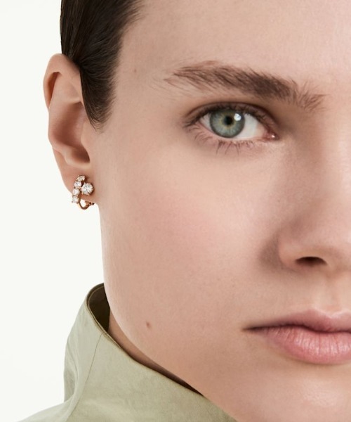 SWAROVSKI（スワロフスキー） イヤリング 「公式」「スワロフスキー