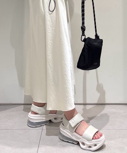 NIKE（ナイキ） 厚底 サンダル 「NIKE」W AIR MAX HALO レディース