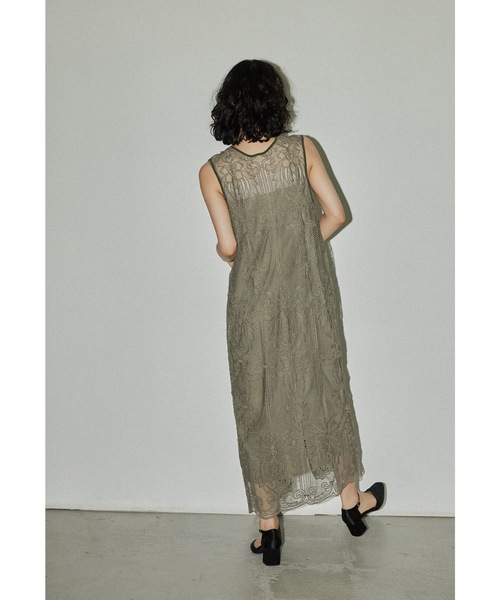 zara woman パーティードレス　式典ドレス　オケージョン　お値下げ！ niana ドレス ケミカルレースジッパードレス パーティードレス