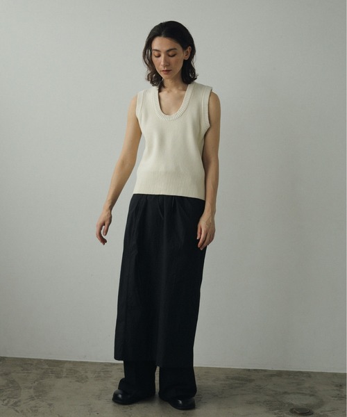 anuke（アンヌーク） ニット セーター Round Knit Vest レディース