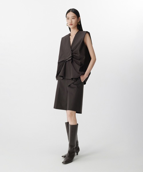 ブラウス シャツ Asym Tuck Shirt / タックノースリーブブラウス レディース JNBY ブラウス シャツ Asym Tuck Shirt / タックノースリーブ