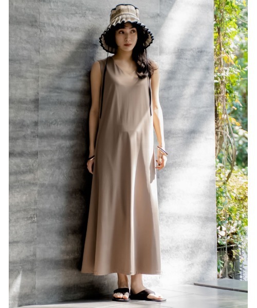 フリークスストア ラッシュガードノースリーブワンピース（水陸両用） FREAK'S STORE（フリークスストア）の「限定展開 ラッシュガード