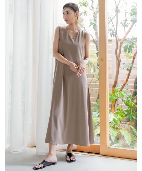 フリークスストア ラッシュガードノースリーブワンピース（水陸両用） FREAK'S STORE（フリークスストア）の「限定展開 ラッシュガード