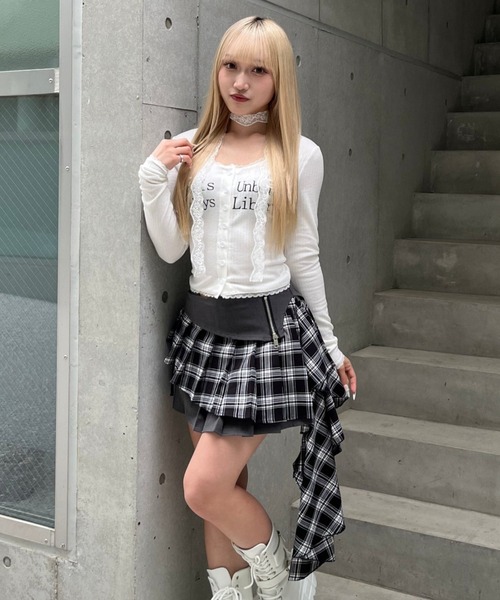 Lae スカート アシンメトリーチェックプリーツスカート