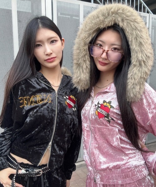 パンツ A'GEM/9 × .kom 「A'GEM/9/エージェムナイン」 Ed Hardy ベロアパンツ レディース メンズの画像