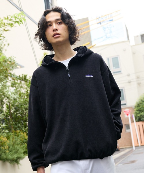 THOUSAND MILE（サウザンドマイル） パーカー KNIT FREECE HALF ZIP
