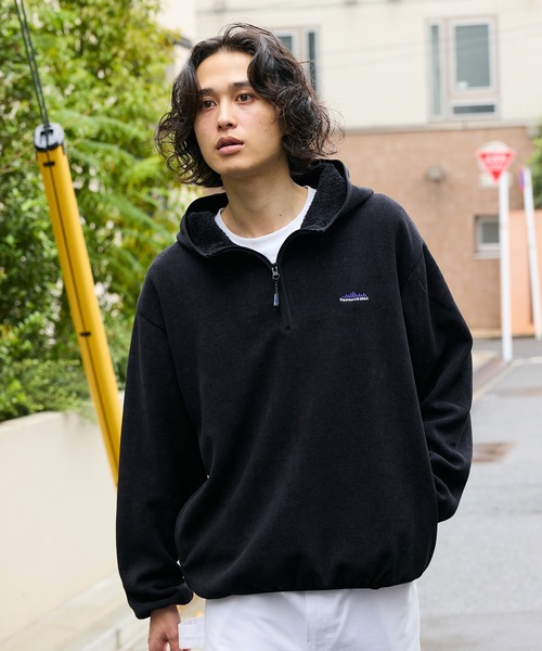 THOUSAND MILE（サウザンドマイル） パーカー KNIT FREECE HALF ZIP