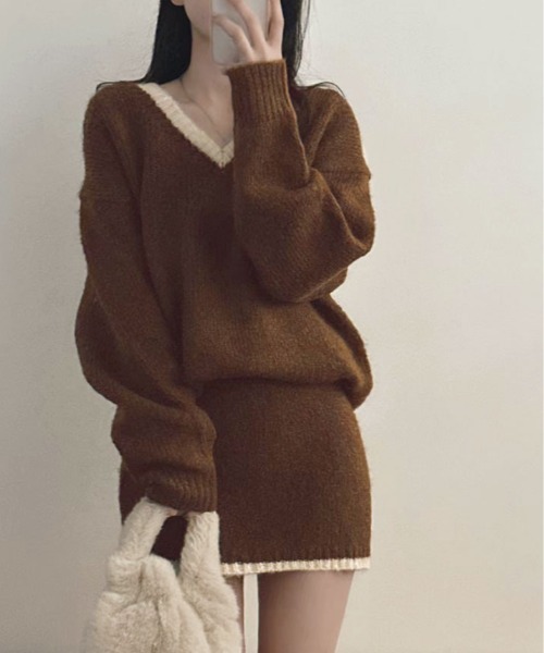 レディースまとめ売り　大人フェミニン　ブラウン　シンプル　ニット 着ているだけでこなれ感が出る。2点セット ニットショート丈トップス+