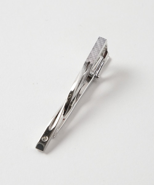 MEN'S BIGI（メンズビギ） ネクタイピン クリスタル石付きネクタイピン