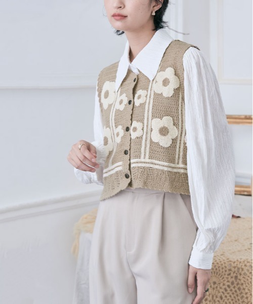 ベスト ジレ シャインポリエステルクロッシェ ニットベスト レディース She's Closet ベスト ジレ ショート丈深Vネック透かし編み