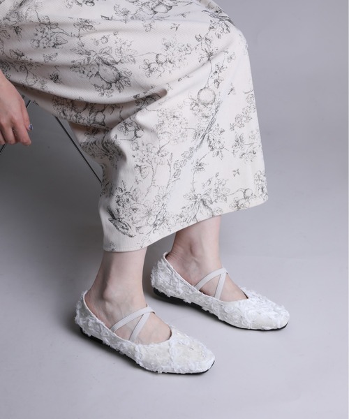 shoes365 パンプス 「shoes365」立体花デザインのパンプス
