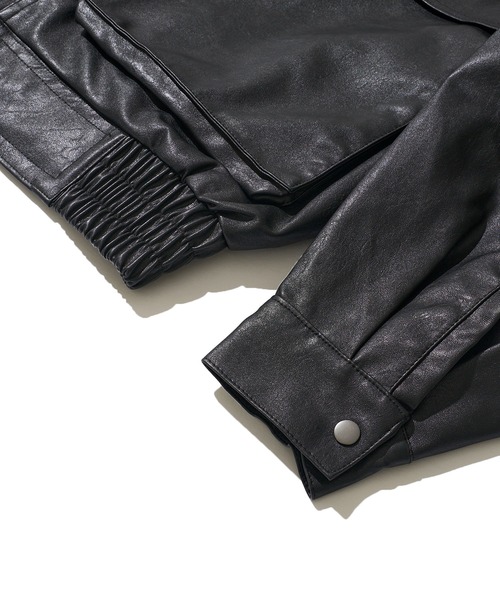 黒 レザー ラグランスリーブ 80s A-2 short leather 黒 レザー ラグランスリーブ 80s A-2 short leather - メルカリ