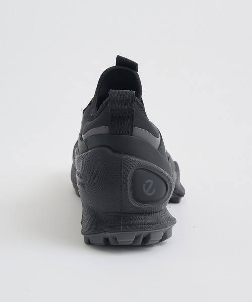 スニーカー 「White Mountaineering / ホワイトマウンテニアリング」WM x ecco 25SS C-trail SLIP-ONの画像