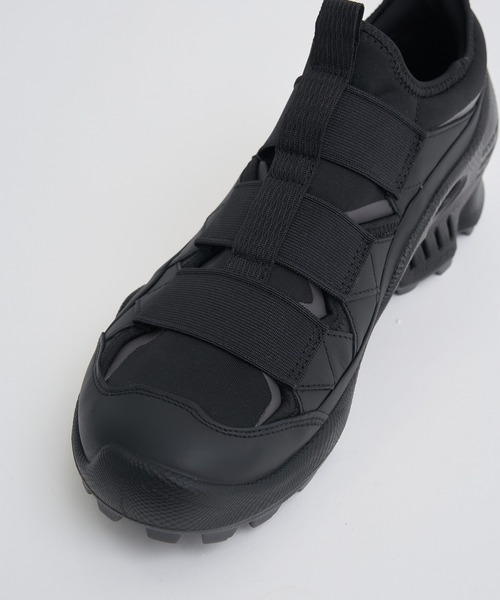 スニーカー 「White Mountaineering / ホワイトマウンテニアリング」WM x ecco 25SS C-trail SLIP-ONの画像