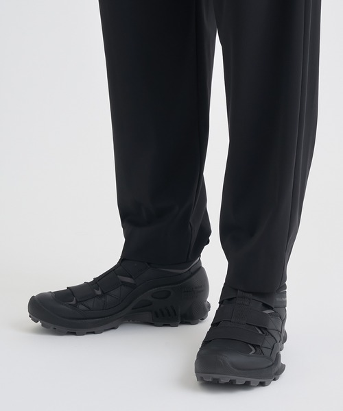 スニーカー 「White Mountaineering / ホワイトマウンテニアリング」WM x ecco 25SS C-trail SLIP-ONの画像