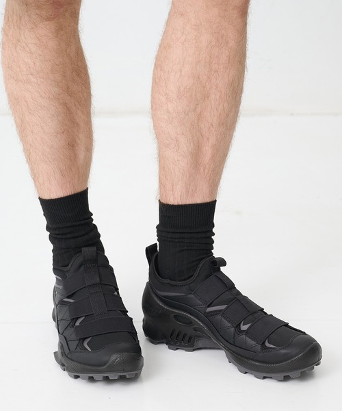 スニーカー 「White Mountaineering / ホワイトマウンテニアリング」WM x ecco 25SS C-trail SLIP-ONの画像