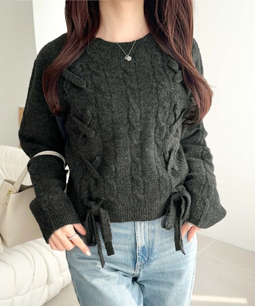 mily bilet ニット セーター 「mily bilet」前も後ろも可愛く映える