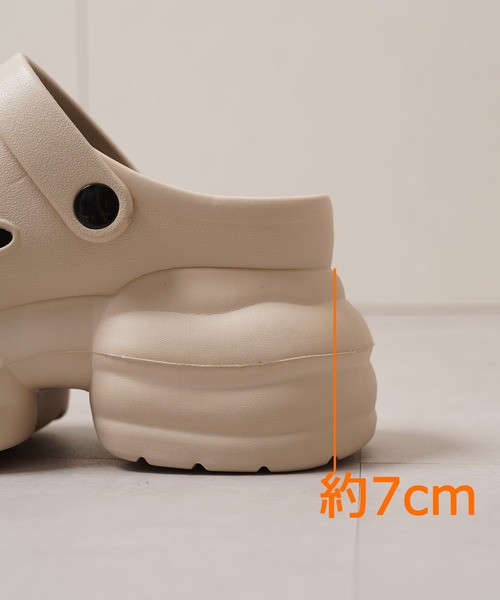 サンダル ビジュー付き 厚底クロッグサンダル / Thick-soled clog