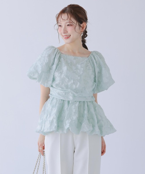 Fit moreフィットモア シャーリングスリーブペプラムトップス Fit more（フィットモア） シャーリングバルーンペプラムトップス