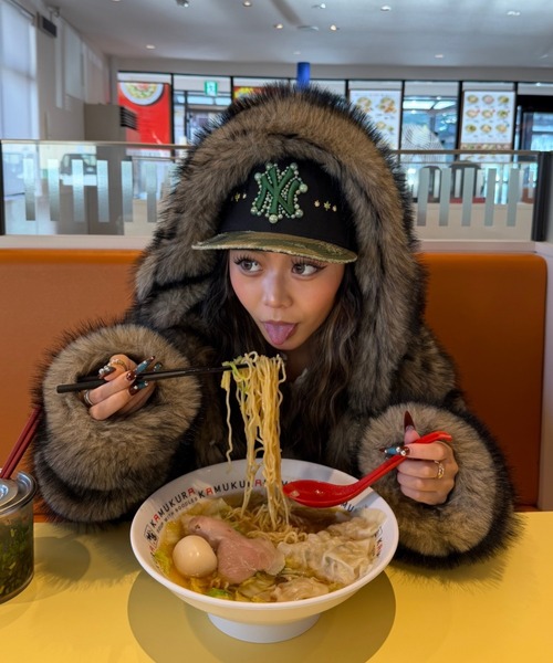 GOSSIP CLUB コート アウター フード付きファージャケット レディース