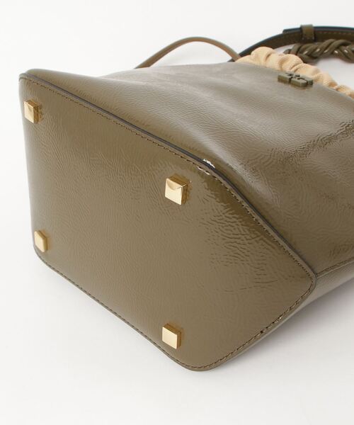 ショルダーバッグ バッグ GANNI / ガニー：「レディース」Ganni Bou Backet Bag Pattent：A6333「ANN」の画像