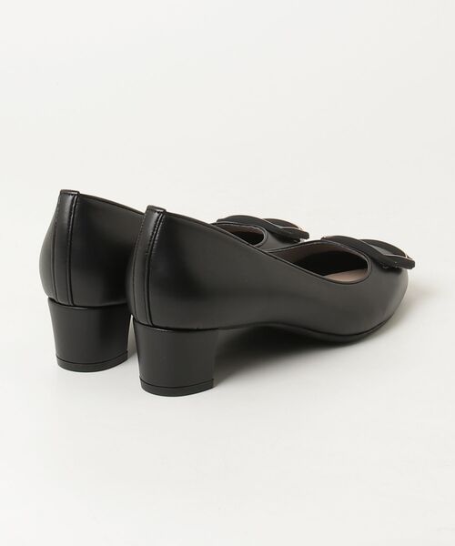 artemis by DIANA（アルテミス by ダイアナ） パンプス バックル付き