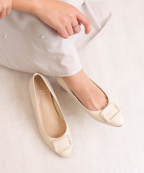 artemis by DIANA（アルテミス by ダイアナ） パンプス バックル付き