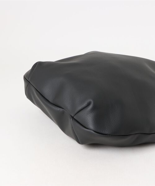 A.P.C.（アーペーセー） ハンドバッグ LE NEIGE : ZOZOTOWN Yahoo!店