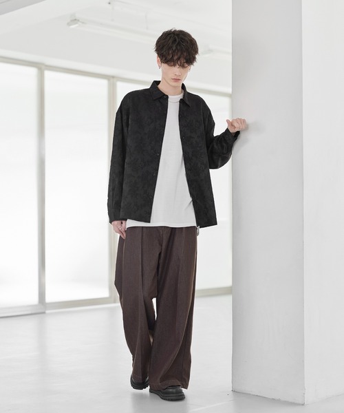 【ブラック】格子ジャガード長袖シャツ (MENS) SOMEDIFF（サムディフ）の「ジャガード長袖シャツ メンズ ワンポイント