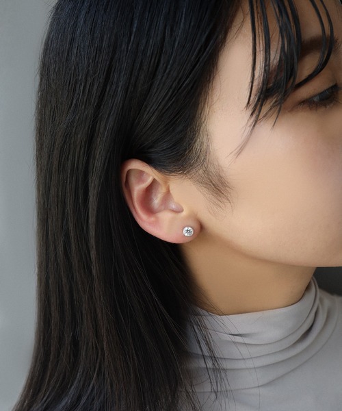 ana luisa◆INVISIBLE M＊上品ジルコニアピアス＊送関税込 ana luisa◇INVISIBLE S＊上品ジルコニアピアス＊送関税込 (ana
