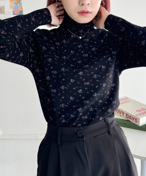SOLLON.（ソルロン） tシャツ 小花柄ハイネックトップス レディース