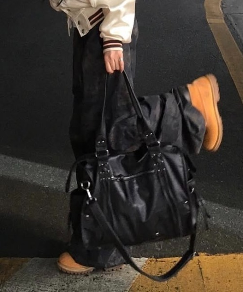 ショルダーバッグ・ポシェット FANCY CLUB BELTED WASHING LEATHER BAG 5BNY759 FANCY CLUB BELTED WASHING LEATHER BAG 5BNY759 (FANCY CLUB