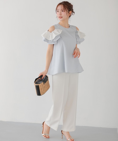 Fit more（フィットモア） tシャツ オープンショルダーフリルトップス
