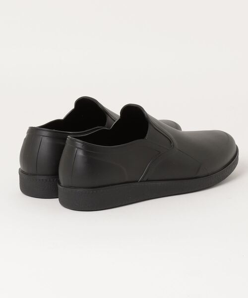 「８(eight)」 「Bracciano」スリッポン SMALL ブラック メンズ_画像2