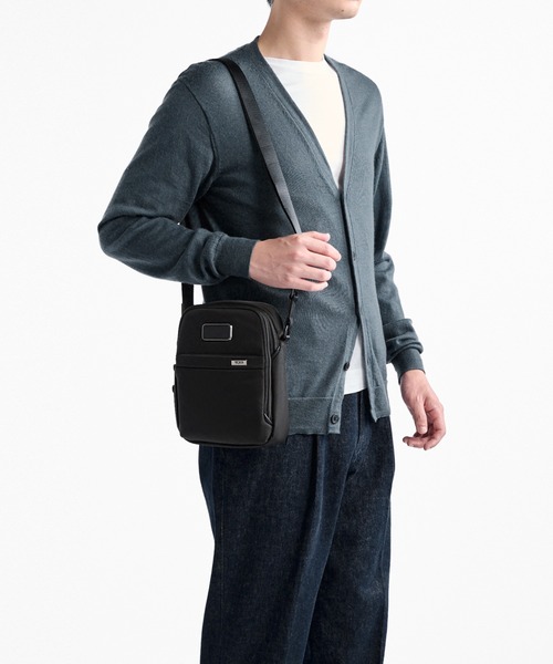 TUMI（トゥミ） ショルダーバッグ TUMI ALPHA（アルファ） スモール