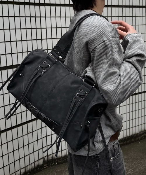Chikashitsu+（チカシツプラス） ショルダーバッグ メンズ レディース