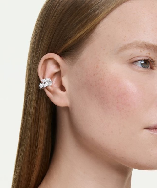 SWAROVSKI（スワロフスキー） イヤリング 「公式」「スワロフスキー