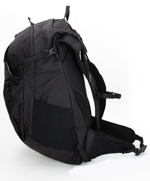 完売 新品未使用 サロモン トレイルブレイザー30 リュックサック ブラック SALOMON（サロモン） デイバック リュック TRAILBLAZER 30/トレイル