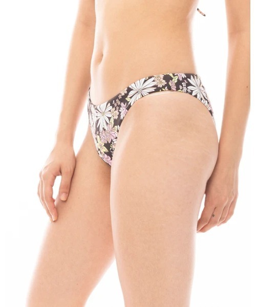 RVCA レッド水着 サイズ28 OUTLET】RVCA レディース SOLID CHEEKY 水着 【2025年春夏モデル