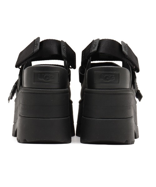 UGG 厚底サンダル GoldenRise ブラック 24 UGG Australia サンダル W GOLDENRISE / アグ ゴールデンライズ
