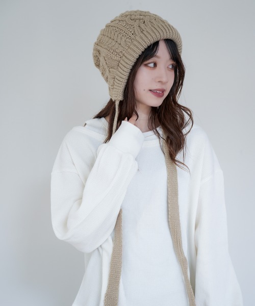 Paloma wool ホワイト フード付きニット帽 イヤーフラップニット帽 IVORY | アクセサリー/グッズ/帽子 | JUMELLE