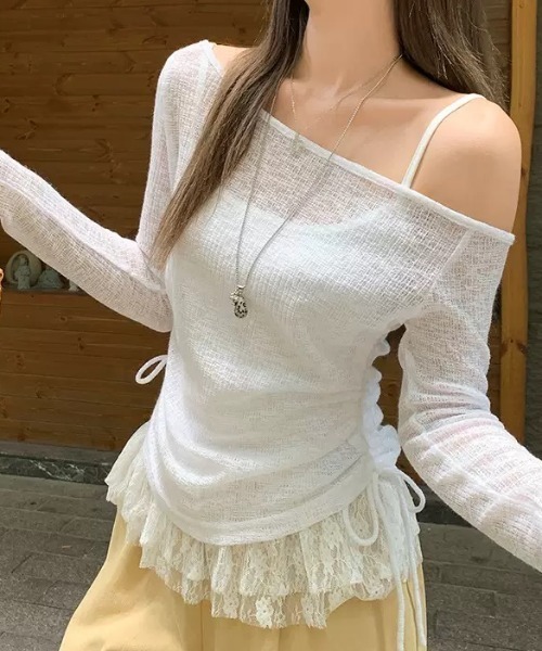 Ada. tシャツ 裾レース サイドギャザー シアー トップス レディース