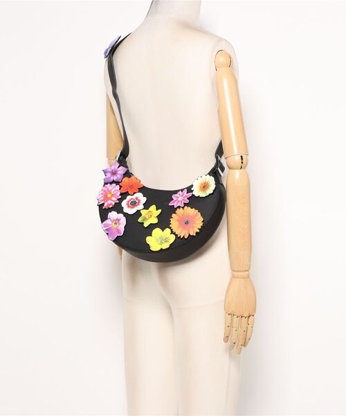 ショルダーバッグ バッグ 「Desigual x Tyler McGillivary」 3Dフラワーコラボフェイクレザーショルダーバッグ レディース | Desigual | 07