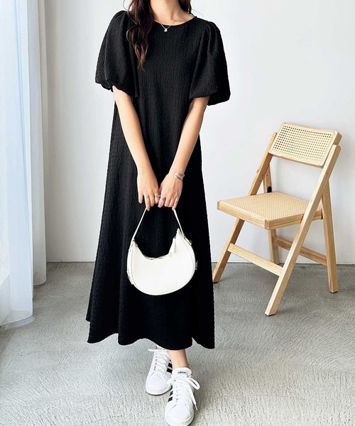 GeeRA（ジーラ） ワンピース 夏にぴったり。ボリューム袖ジャガード