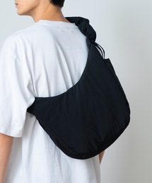 ショルダーバッグ Nylon gathered mini shoulder bag / ナイロンギャザーミニショルダーバッグ メンズ レディース｜ZOZOTOWN Yahoo!店