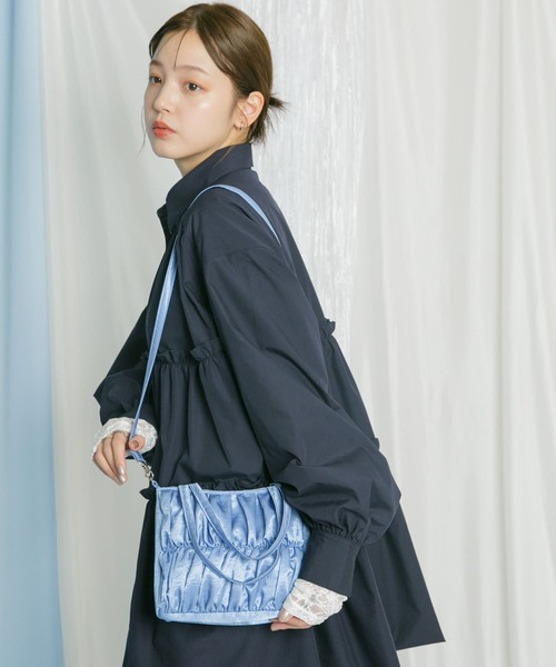 KBF（ケービーエフ） ハンドバッグ サテンギャザーハンドBAG
